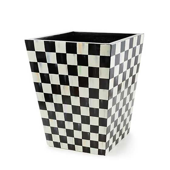 Courtly Check 20&quot; Planter