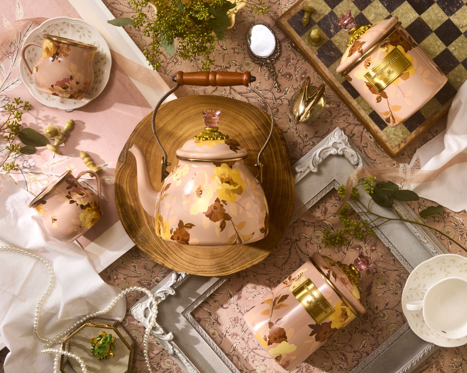 Wild Rose Mauve 3 Qt Tea Kettle