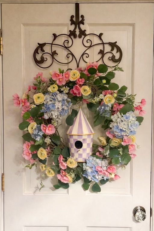 Wreath Class - Bright flowers w Violet Birdhouse- 3 pm 4-18-26