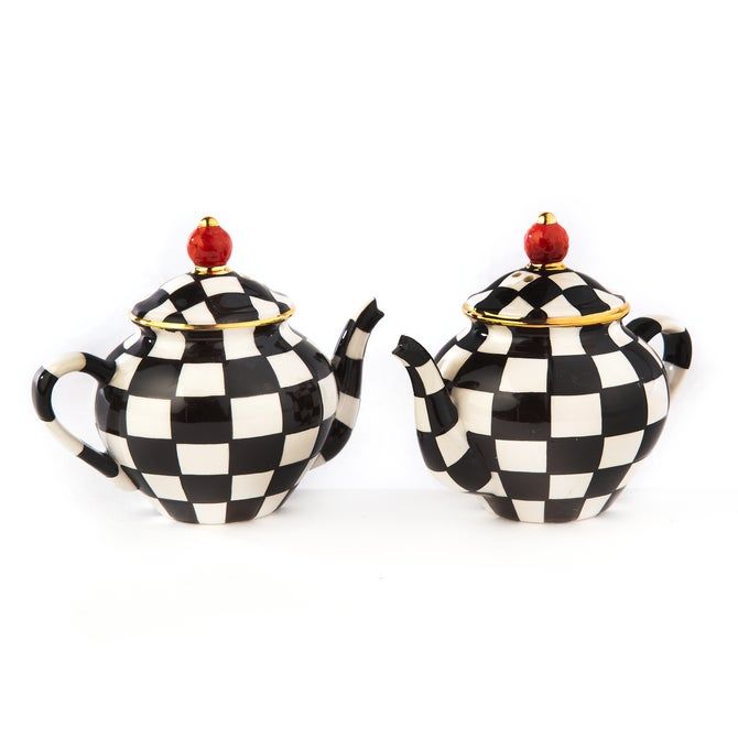 Courtly Teapot Salt &amp; Pepper Set
