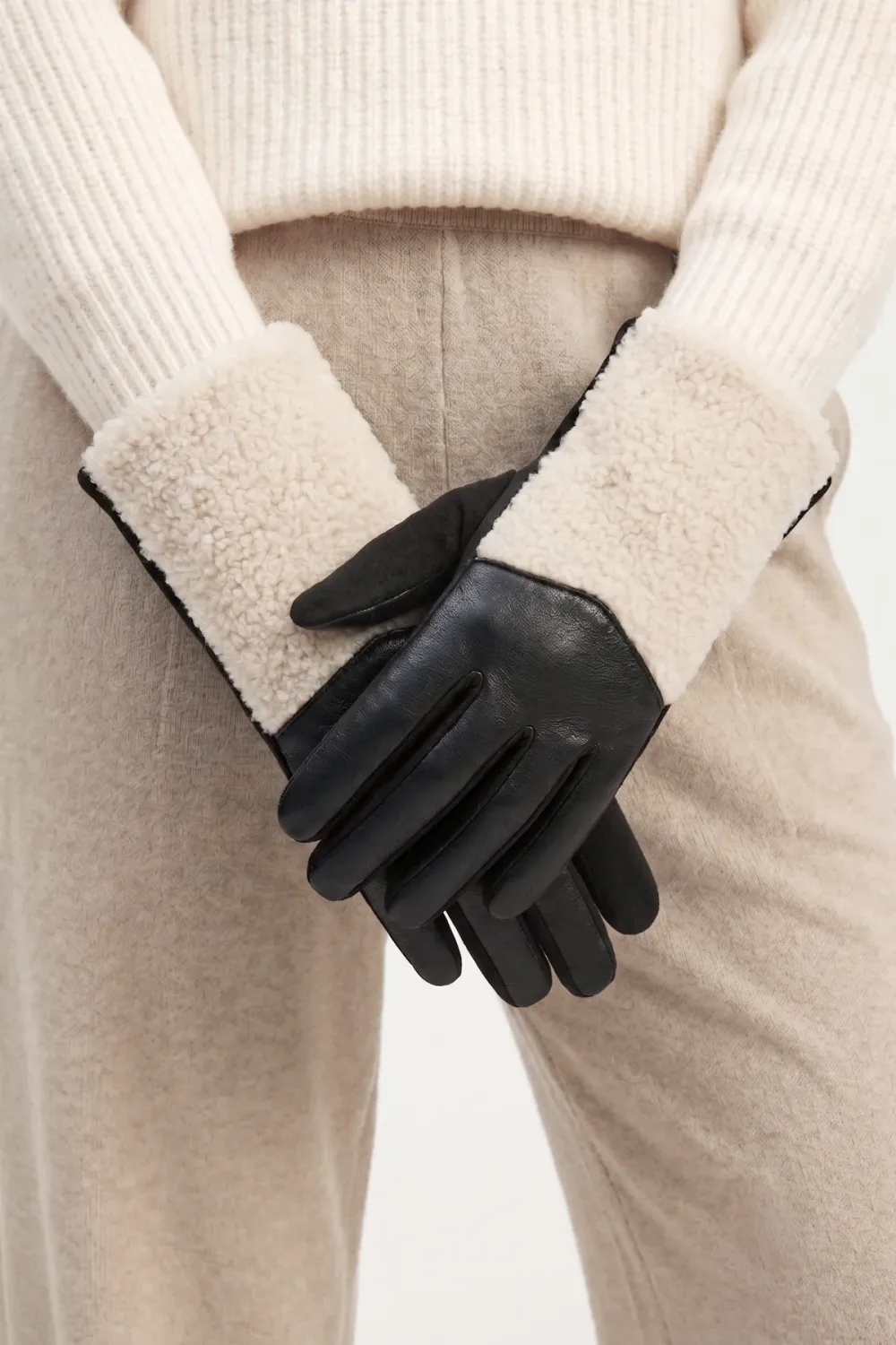 Shearling Cuff Gloves Black