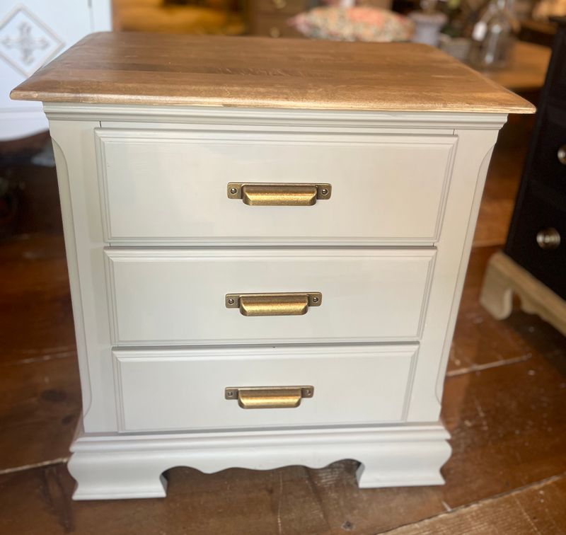 Modernized End Table