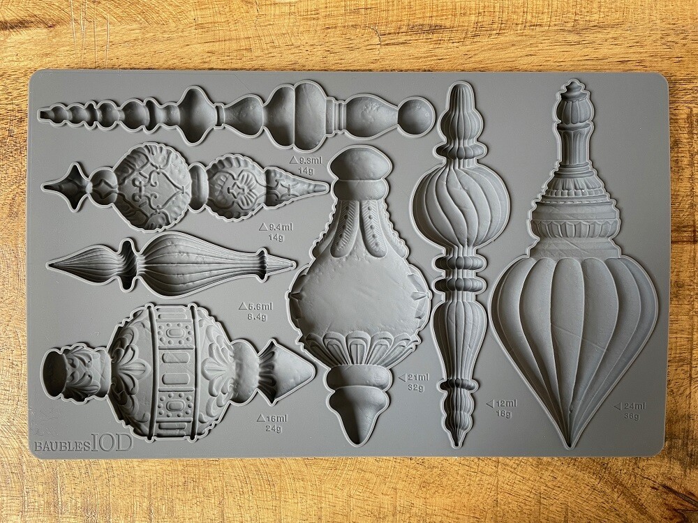 Christmas Mould 2022 &quot;Baubles &quot; ~ 6&quot; x 10&quot;