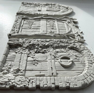 "HIDDEN HOLLOW " ~ 6" x 10"   DECOR MOULD