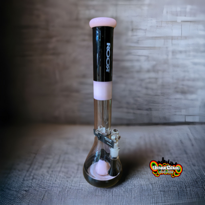 ROOR Tech Fixed 18" 50x5 Beaker Black &amp; Pink