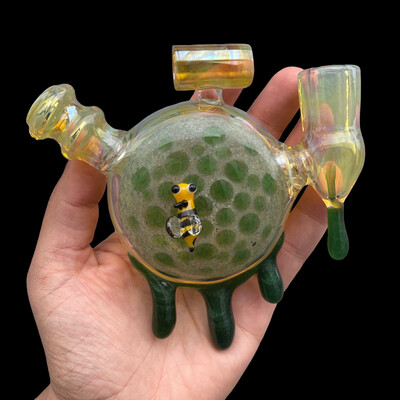 Green Honey Comb Pendant Rig W/ Bee