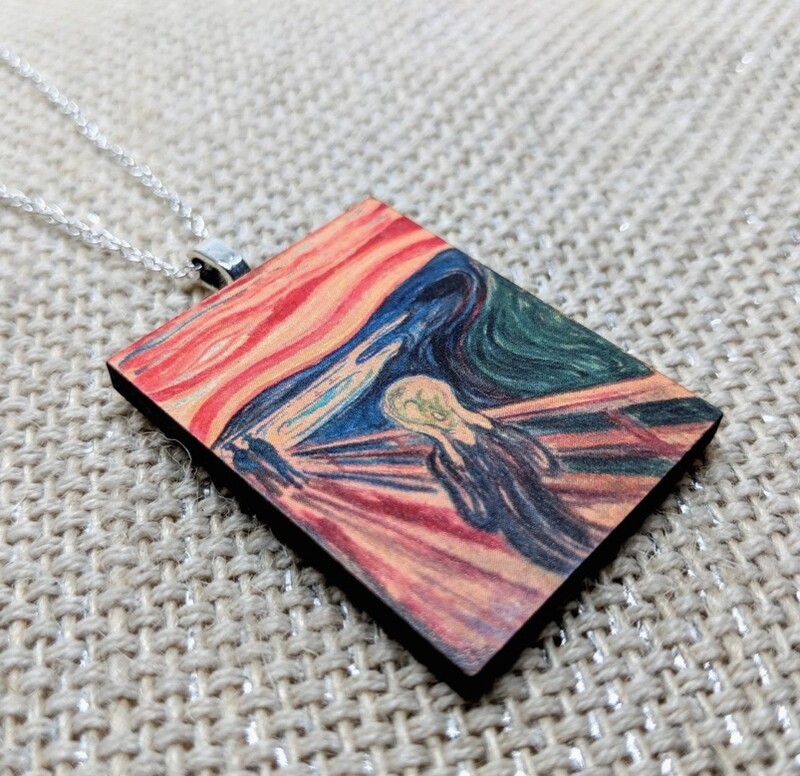 Scream Wood Necklace 