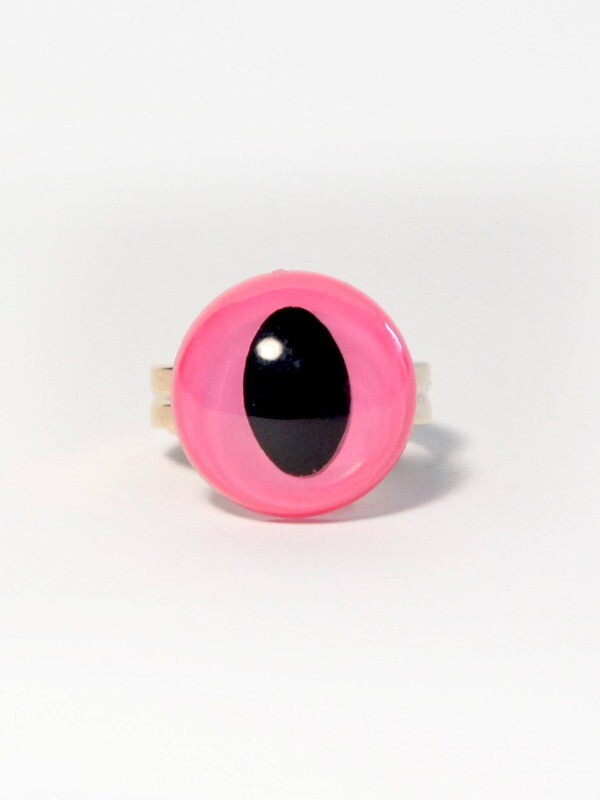 Pink Pearlescent Cat Eye Ring