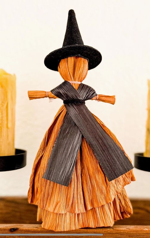 Samhain Folk Poppet Witch Corn Husk Doll WITH stand!