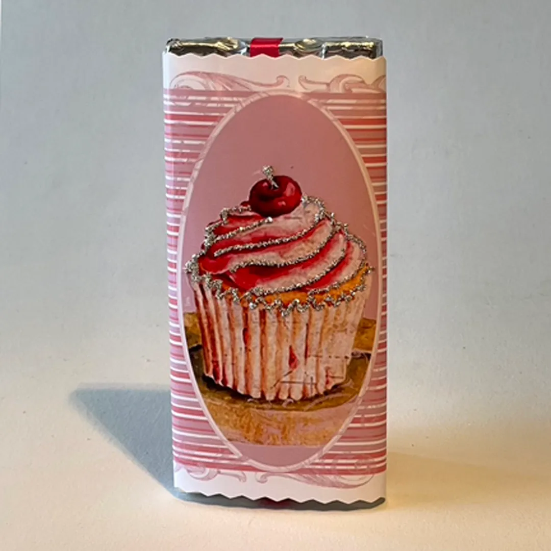 Pink Cupcake Milk Chocolate Bar