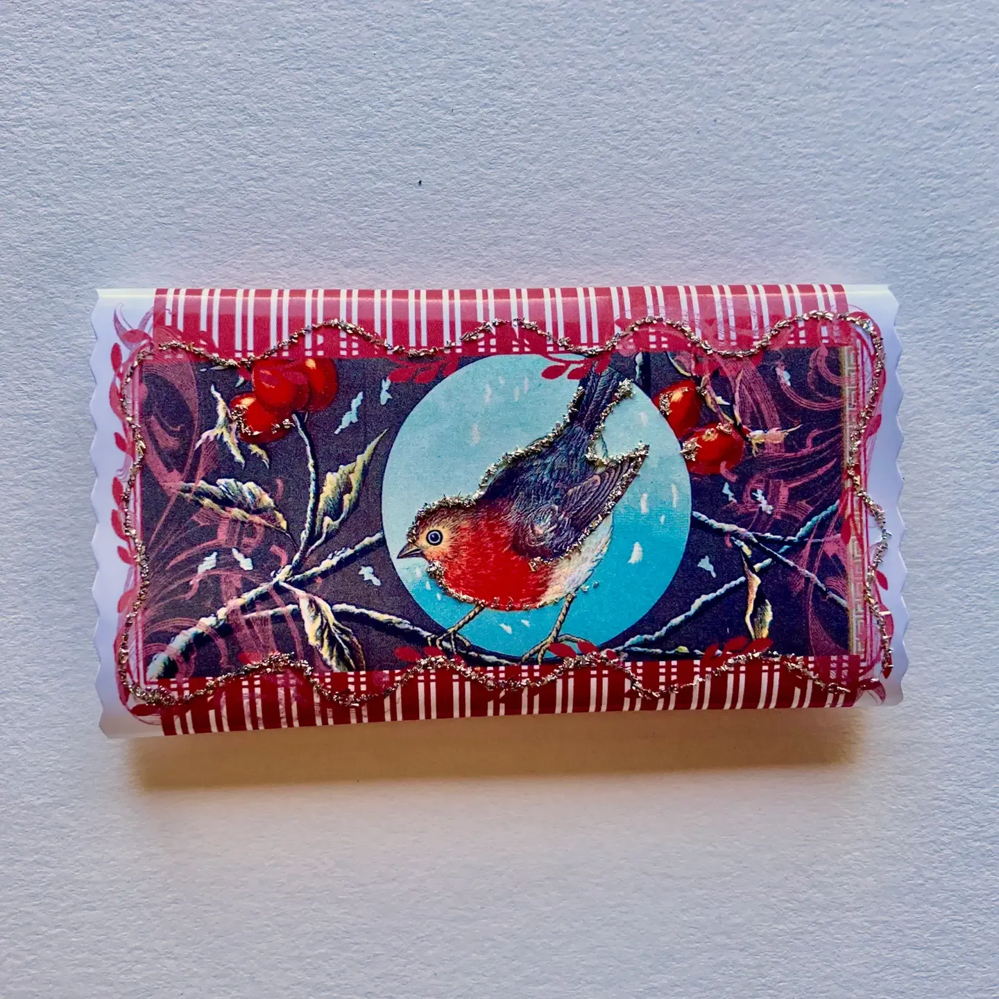 Robin on a Branch Dark Chocolate Bar