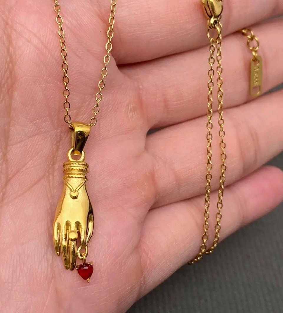 Heart Cz Palm Charm 18K Gold Plated S.Steel Necklace