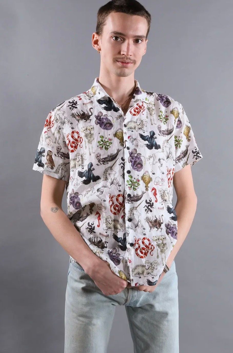 White Linen Freak of Nature Shirt Medium