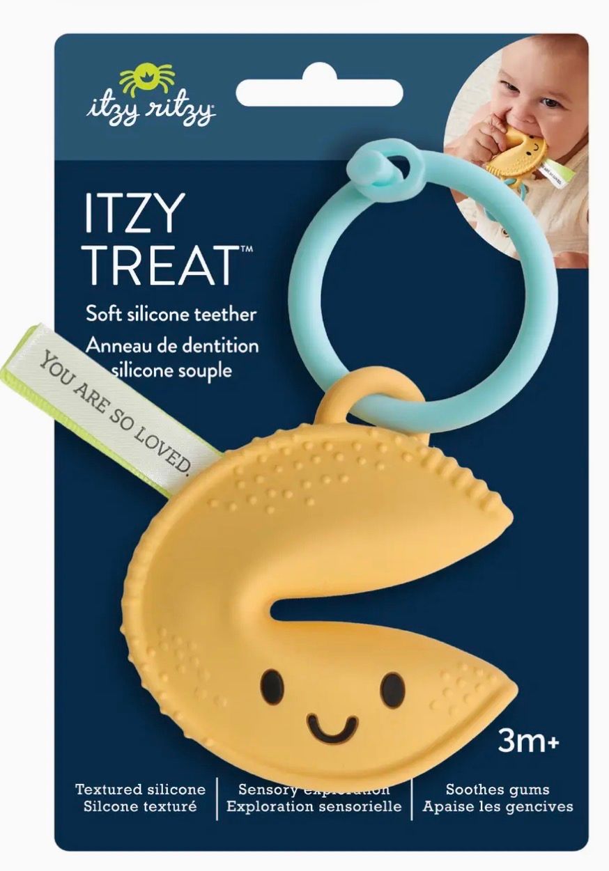 Itzy Fortune Cookie Treat Toy