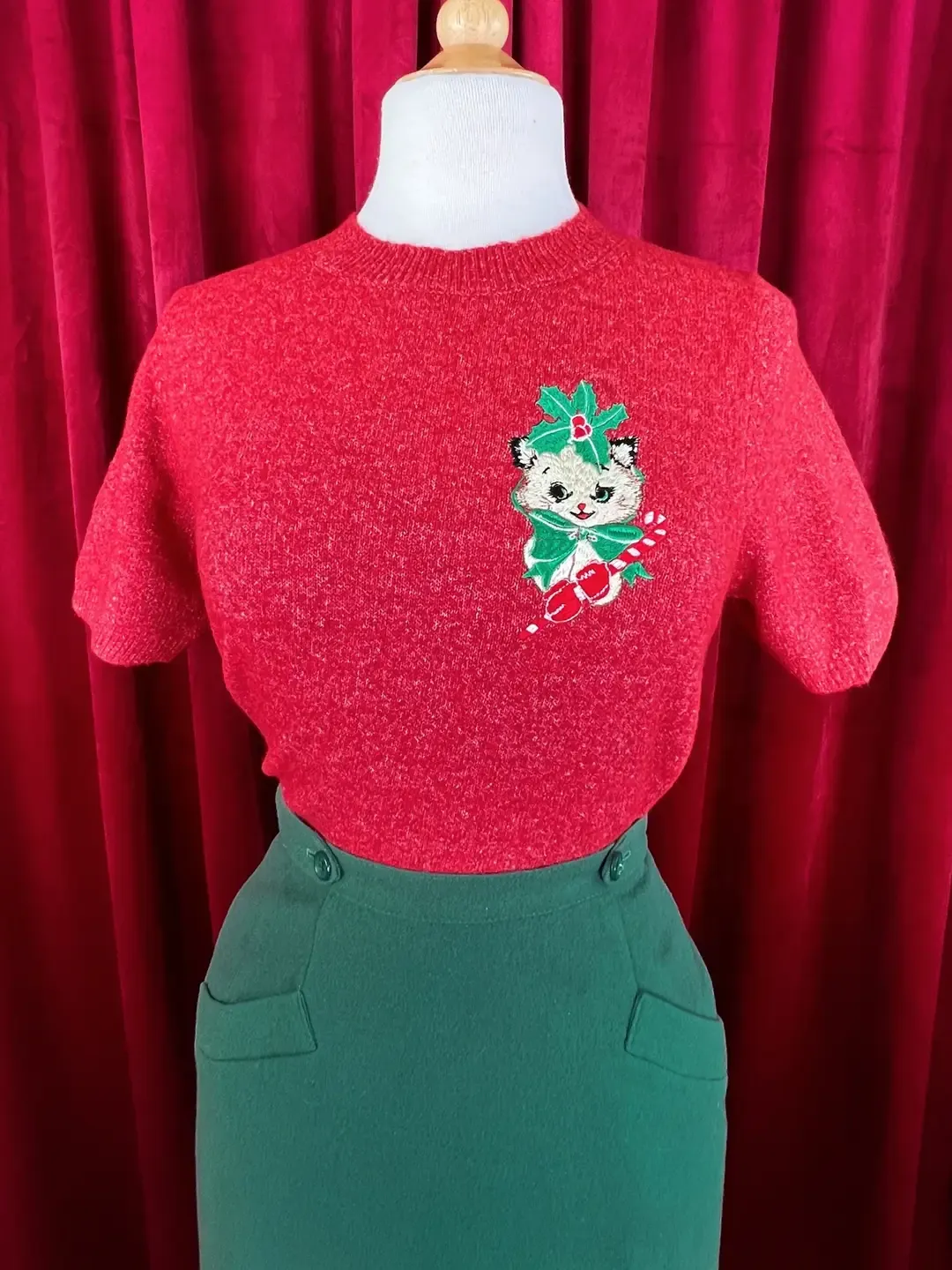 Candy Cane Kitten Short Sleeve Relaxed Sweater
