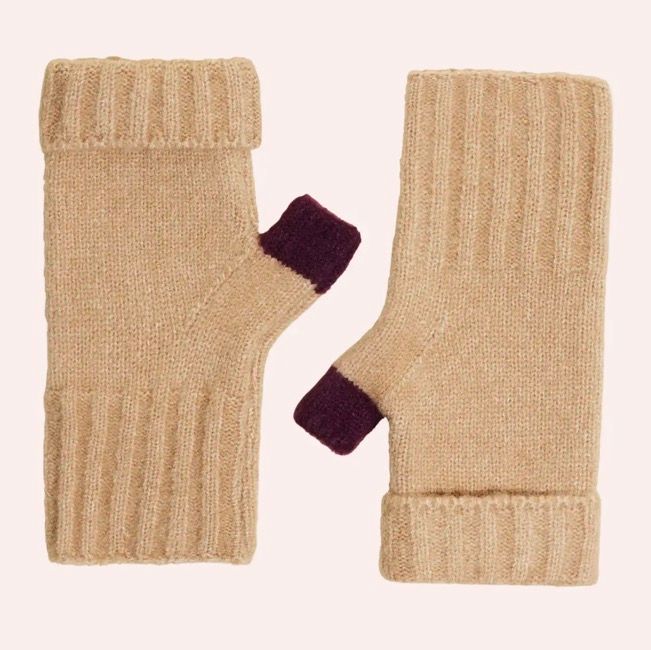 Knitted Fingerless Gloves Tan / Plum