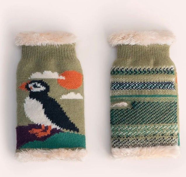 Puffin Wrist Warmer In Moss