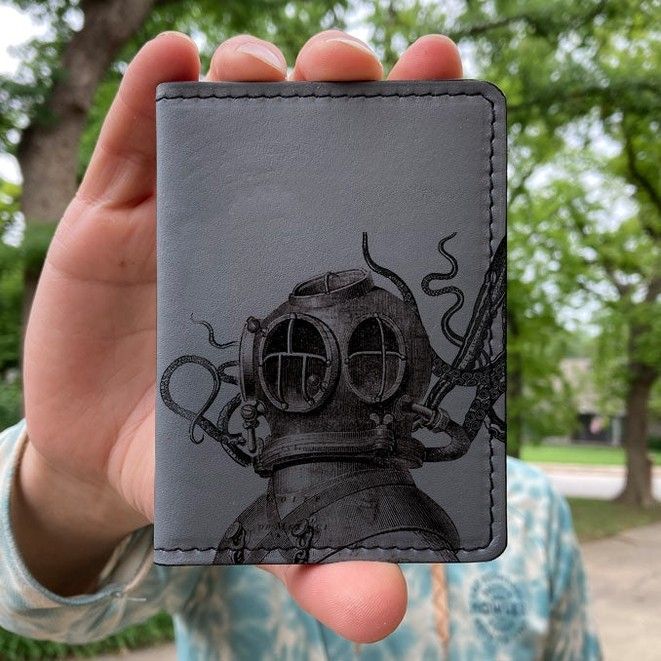 Aquanaut Printmaker Vert Bifold Gray Wallet