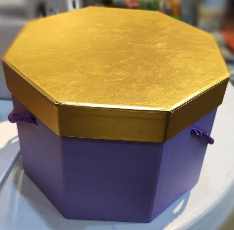 Octagon gift box