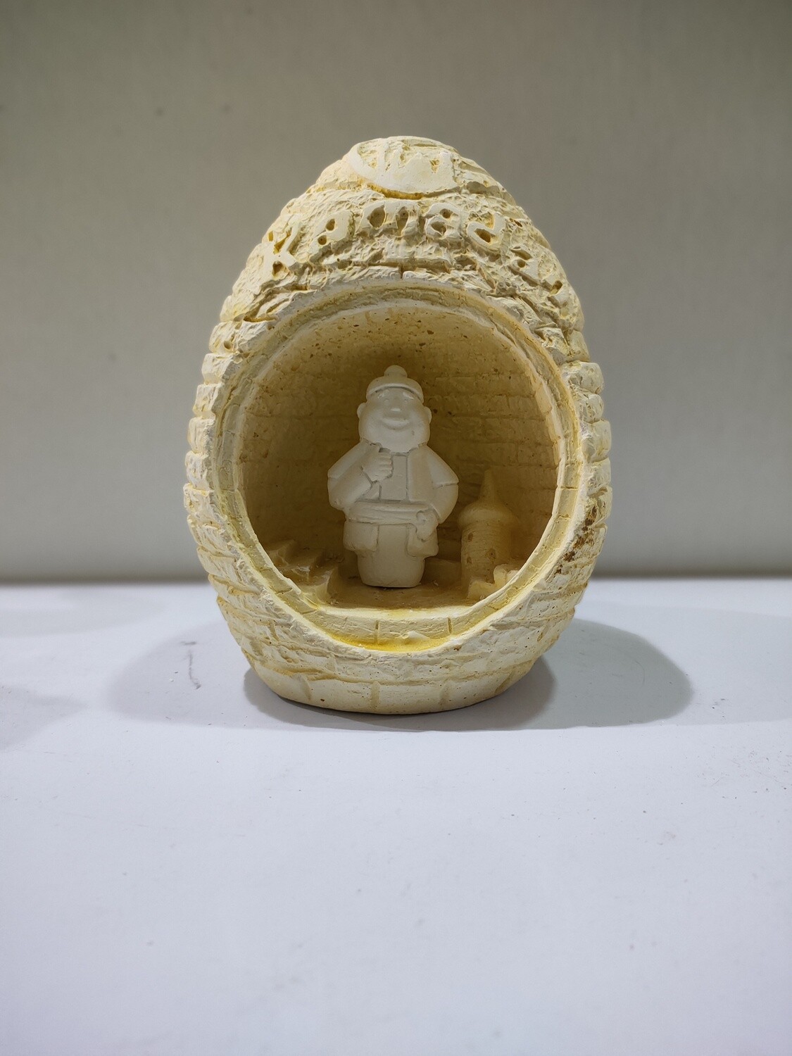 Gypsum statue of Ramadan character Egg shape