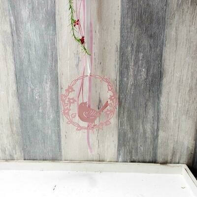 Fensterdeko in rosa aus Metall, mit süßem Vogel