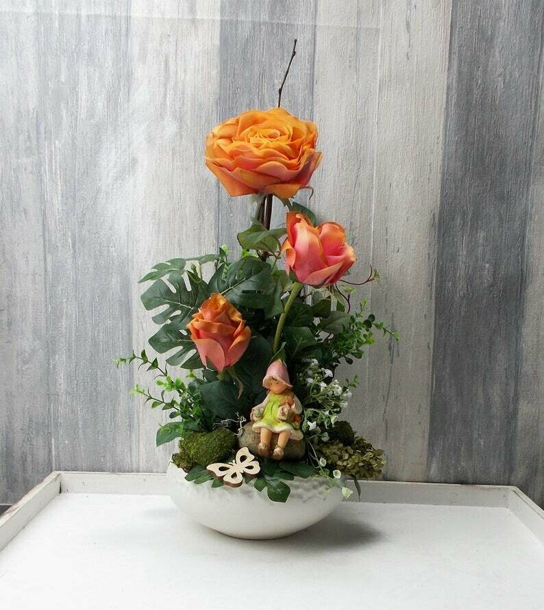Tischdeko, Gesteck mit Rosen, orange