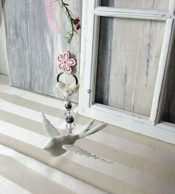 Fensterdeko, weißer Vogel hängend mit Blütengirlande, Hänger