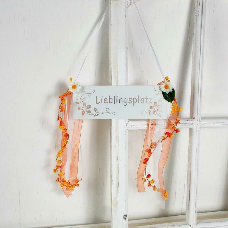 Metallschild Lieblingsplatz, weiß orange, Fensterdeko