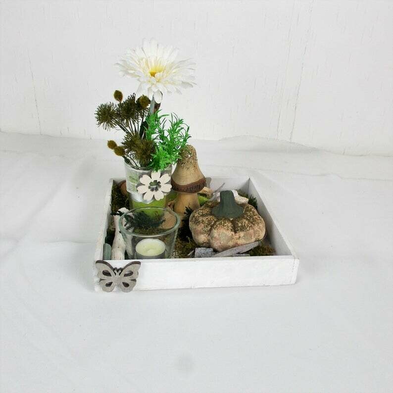 Herbstliche Tischdeko mit Kürbis und Teelichtglas, Herbstdeko