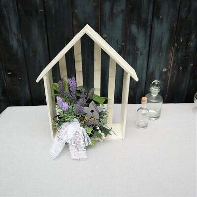Gesteck "Haus" für Wand oder Tisch, Landhausdeko