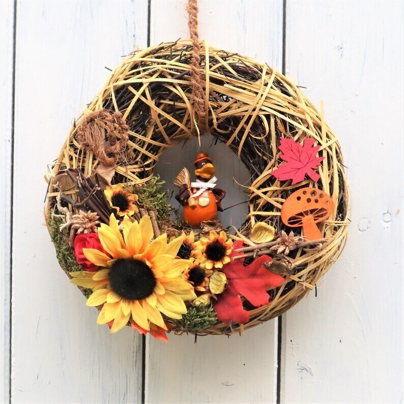 Türkranz, Herbstkranz mit Rabe und Sonnenblume