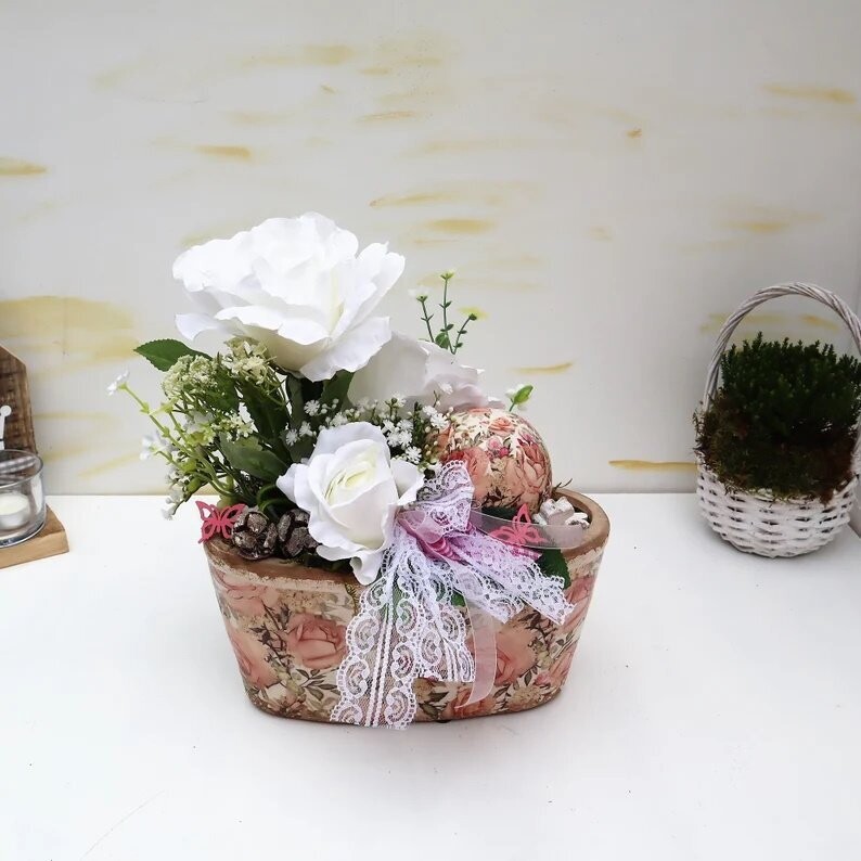 Gesteck Rosen Tischgesteck romantisch