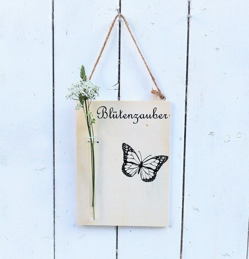 Holz Schild mit Glasvase und Spruch Blütenzauber