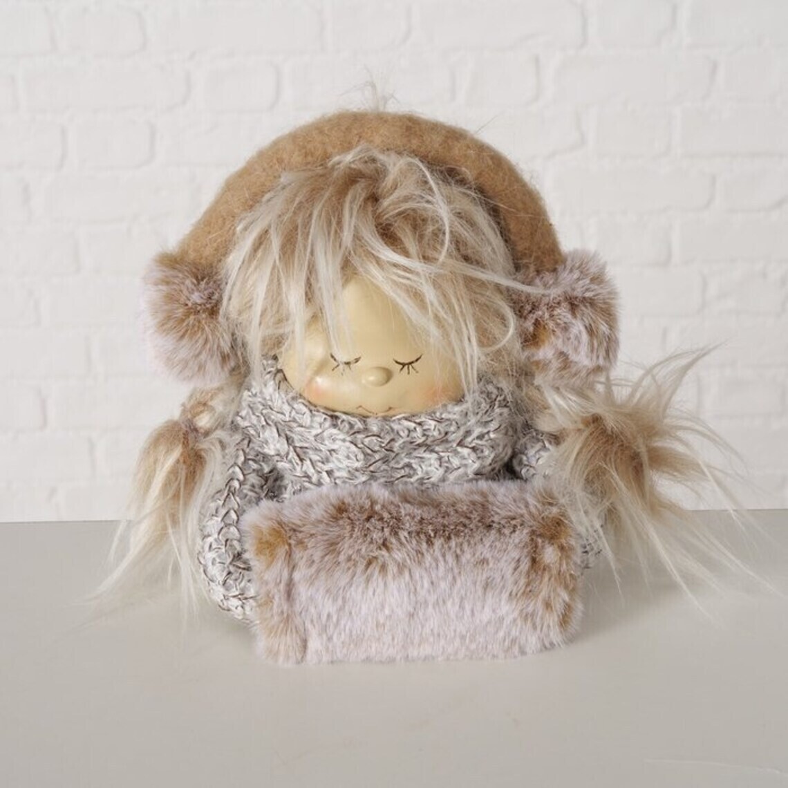 Weihnachtsdeko Winter Mädchen Deko Figur VARIATION OHRENWÄRMER