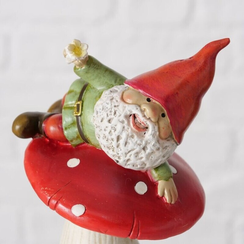 Wichtel auf Pilz Deko Figur Weihnachtsdeko AUF DER SEITE LIEGEND