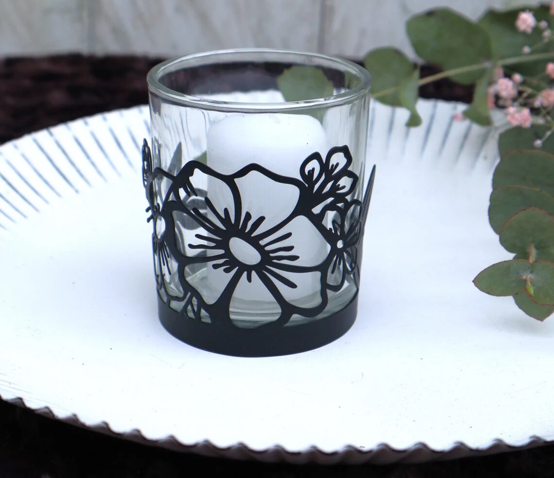 Teelichtglas mit Blüten Dekor Kerzenhalter