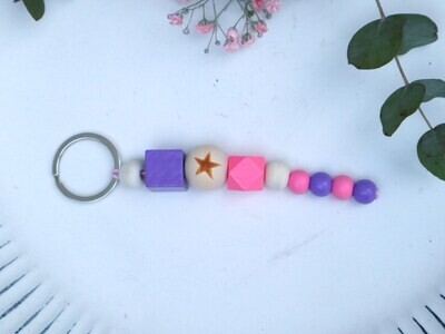 Schlüsselanhänger Taschenanhänger Holzperlen lila rosa farbig