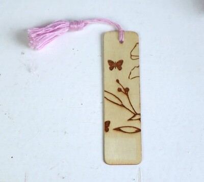 Lesezeichen Holz graviert personalisiert Kleines Geschenk Idee Blüten #3