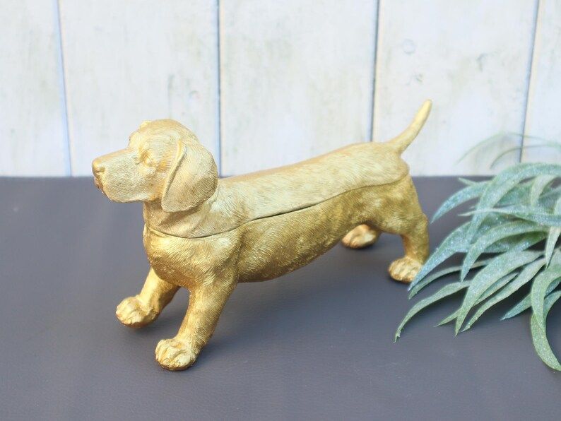 Deko Dose Dackel Form Hund goldfarbig