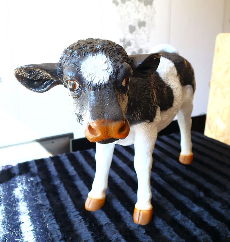 Deko Figur Kuh Kalb Garten Balkon Beet Terrasse groß naturgetreu Deko Figur Kuh Kalb Garten Balkon Beet Terrasse groß naturgetreu