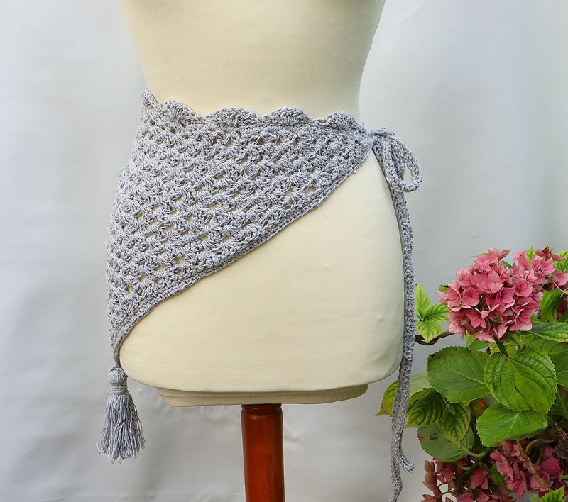 Dreiecktuch gehäkelt Häkelschal Pareo Sarong Stola Häkelmode Dreiecktuch gehäkelt Häkelschal Pareo Sarong Stola Häkelmode