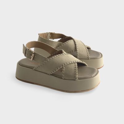 Janet&amp;Janet Ivette