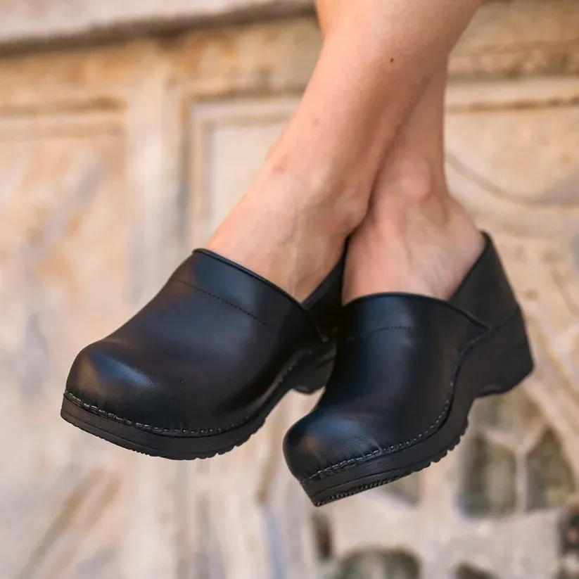 Glove Clogs 7488