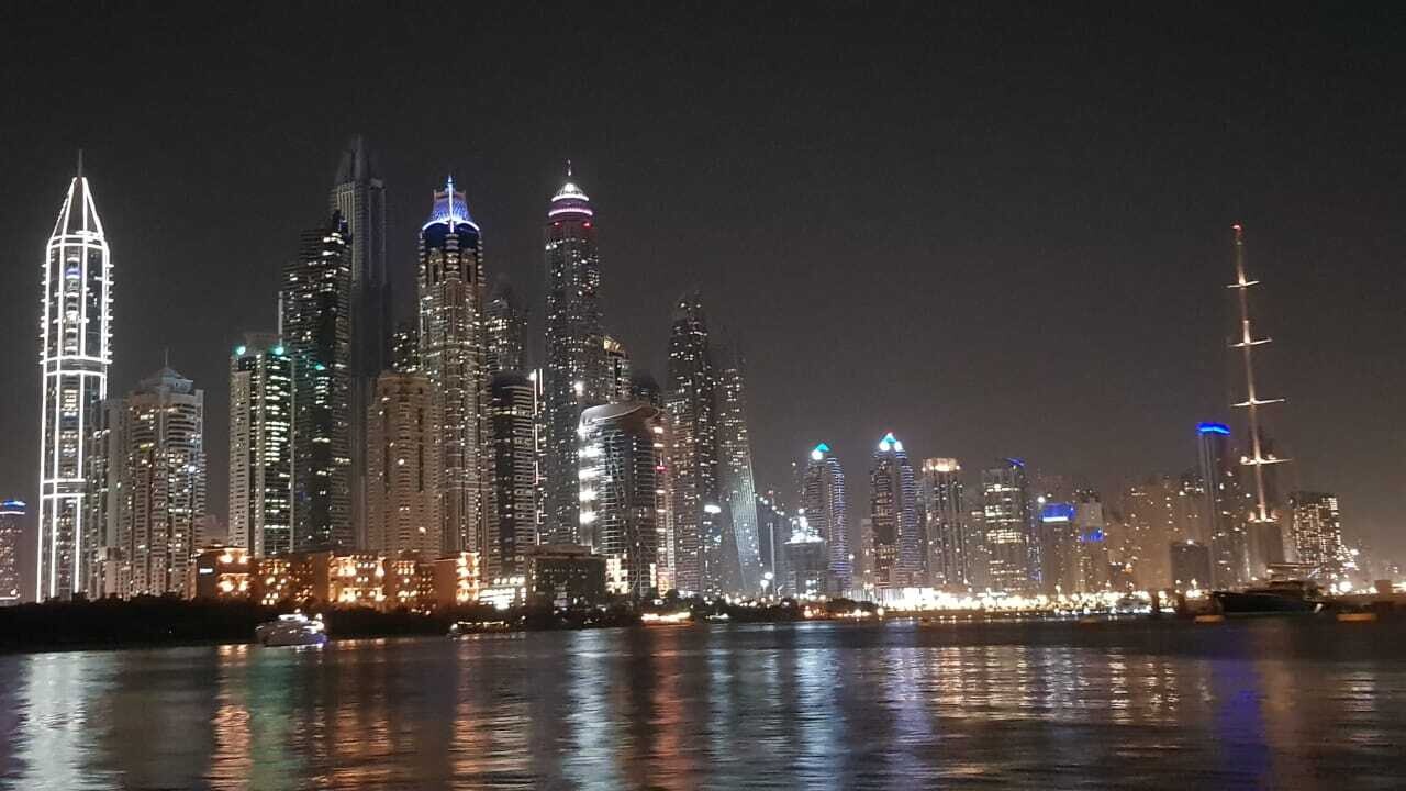 DUBAI bei Nacht - Die perfekte 1/2 Nacht