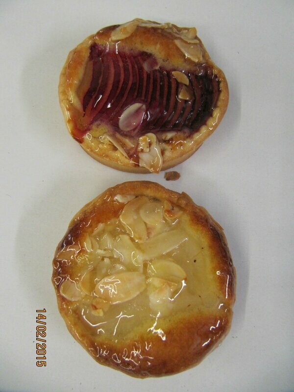 Apricot & Almond Tartlet