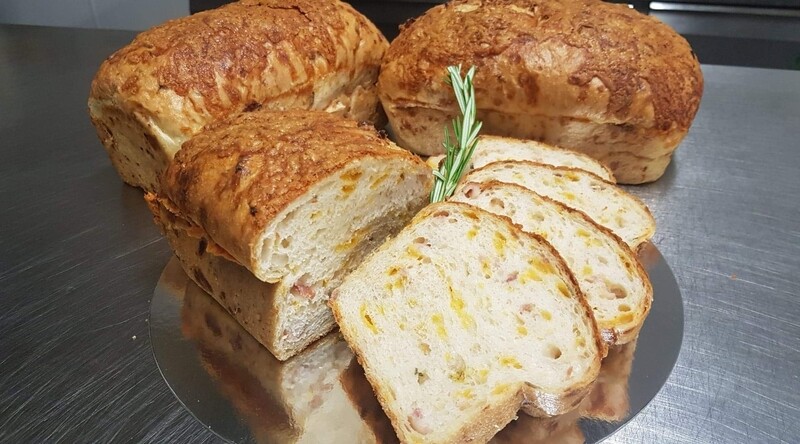 Smoked bacon, Cheddar and rosemary bread