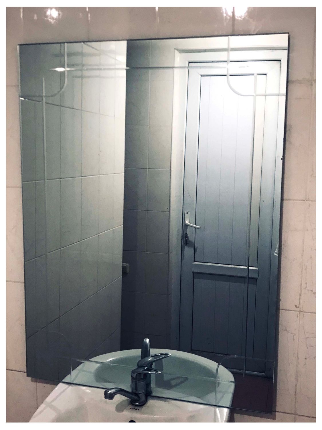 Լոգարանի հայելի 100*75 S-3085