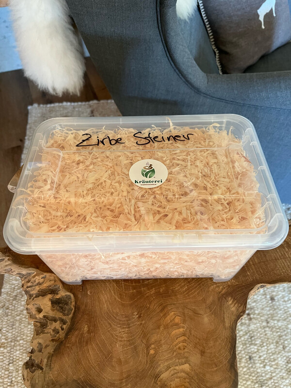 Zirbe getrocknet (1 VE inkl. Tauschbox)