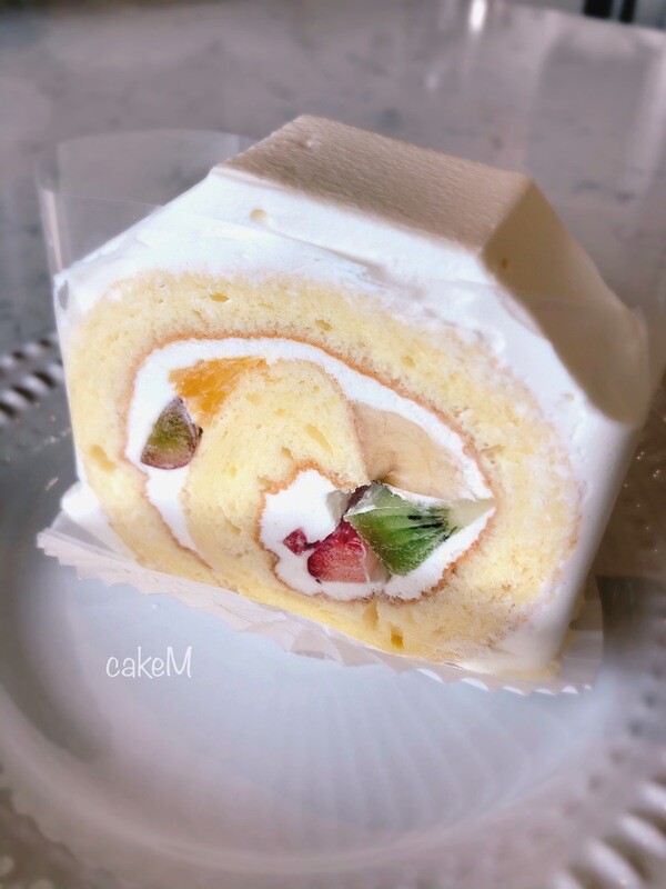 Fruit Rollcake