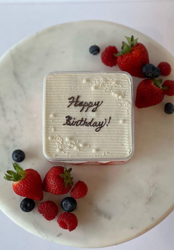 Gift of LOVE cake box - Mix Berries Ver.-